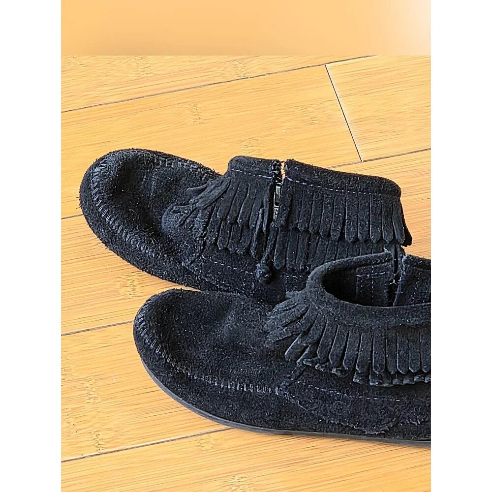 Minnetonka Moccasins Ankle Booties Black Suede Double Fringe Zip Boots Kids 2